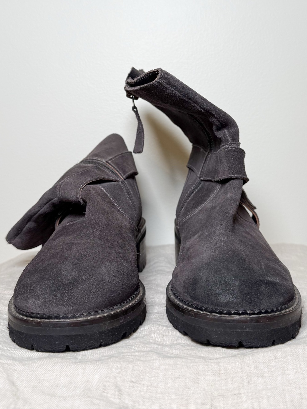 Women's Roan Gray Suede Zip-Up Harness Boots - Picture 3 of 5